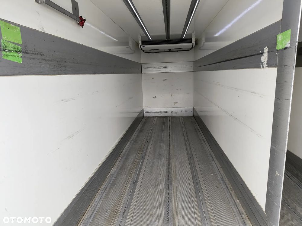 Mercedes-Benz Atego 1223 EURO6 - 10