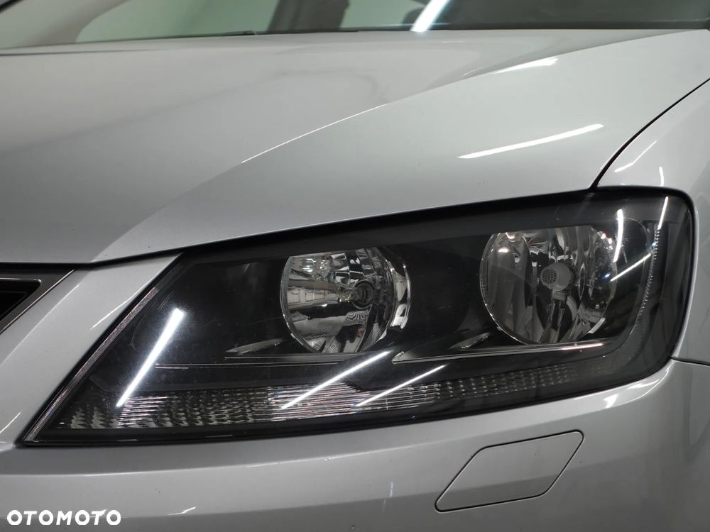 Seat Alhambra 2.0 TDI Ecomotive Reference - 14