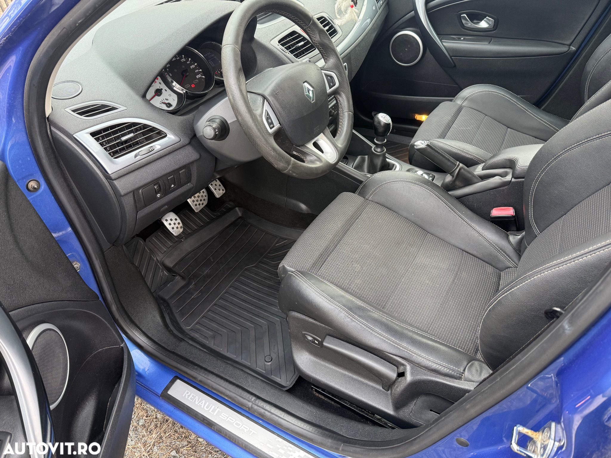 Renault Megane Grandtour dCi 160 FAP GT - 4