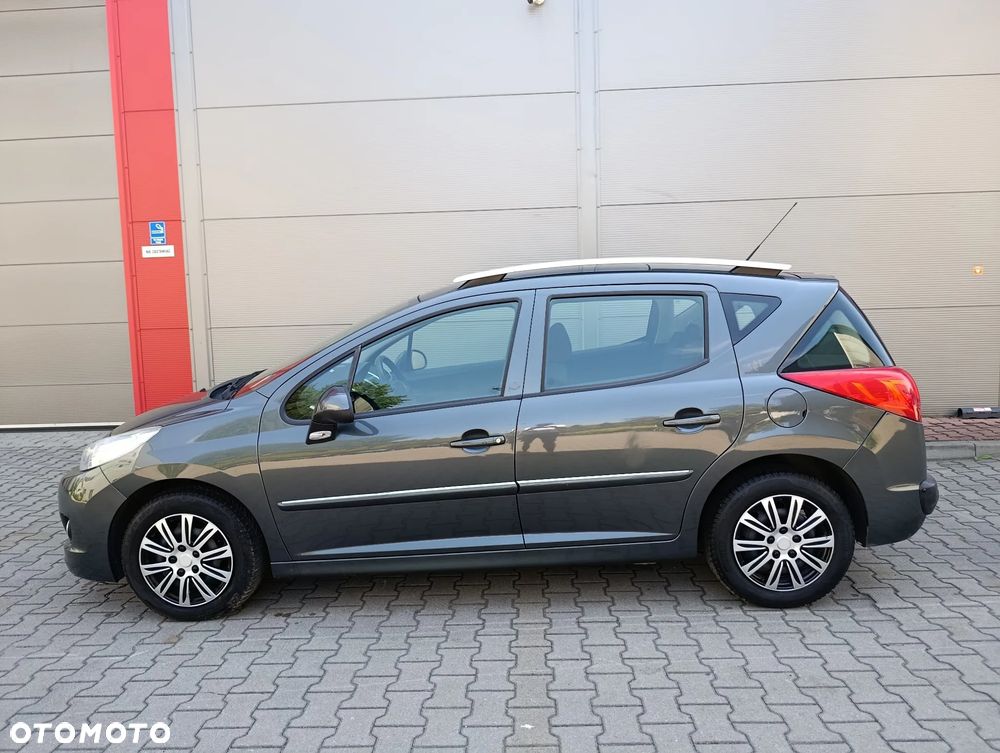 Peugeot 207 95 VTi Filou - 8
