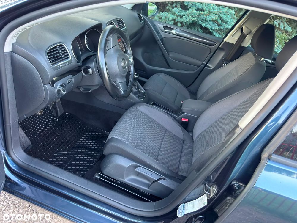 Volkswagen Golf 1.6 Edition - 6