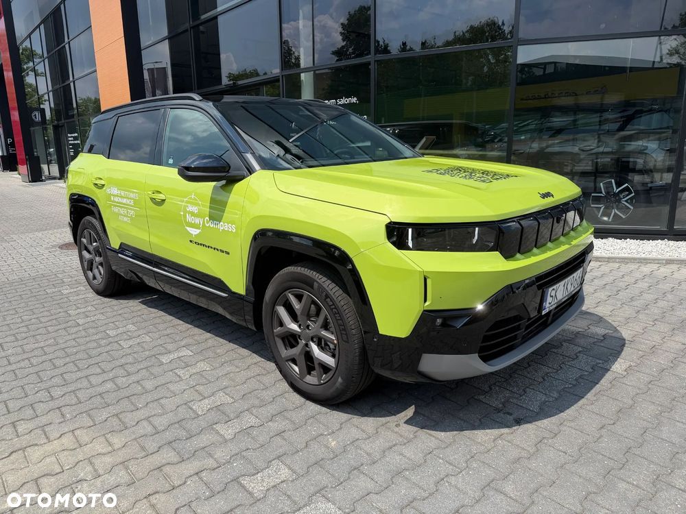 Jeep Compass 1.2 T3 mHEV Summit FWD DCT - 4
