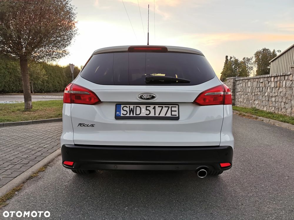 Ford Focus 2.0 TDCi SYNC Edition ASS - 6