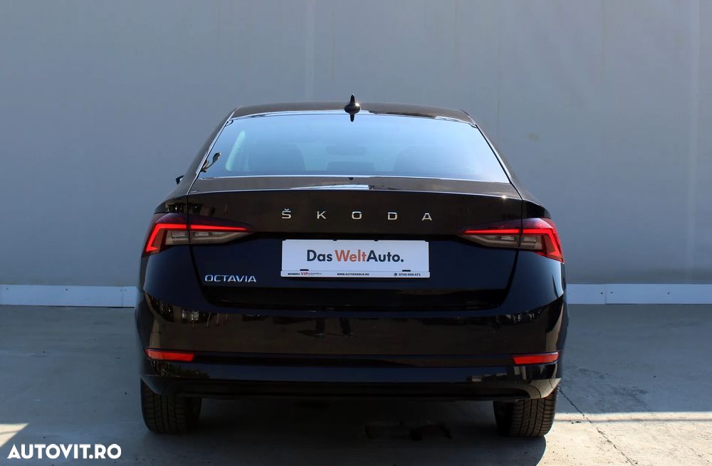 Skoda Octavia 2.0 TDI DSG Style - 5