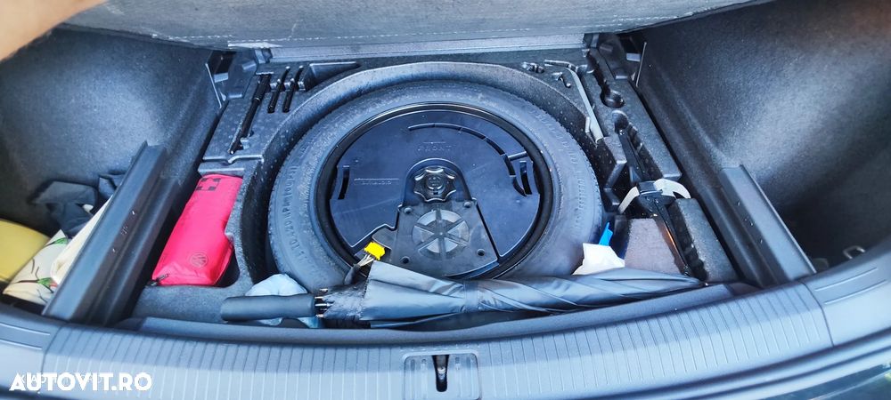 Volkswagen Tiguan 2.0 TDI DPF DSG 4Mot Comfortline - 12
