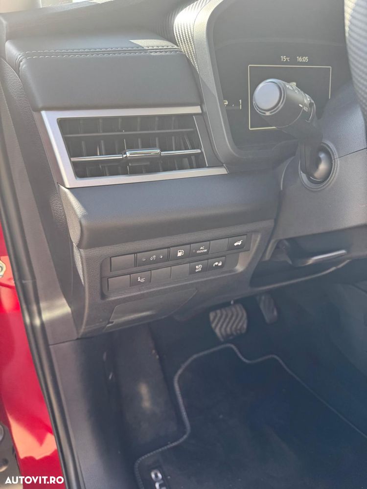 Mitsubishi Outlander 2.4 L 4X4 PHEV Intense - 10