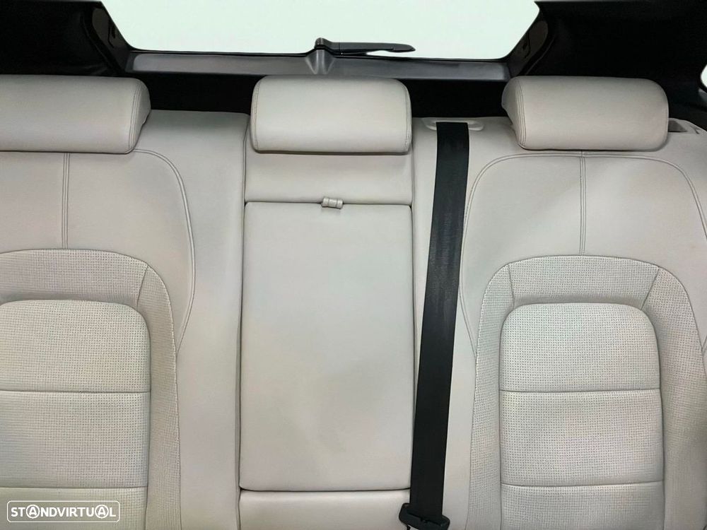 Jaguar F-Pace - 18