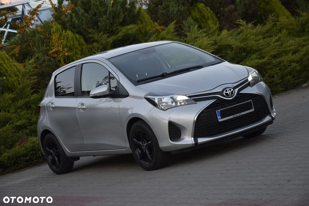 Toyota Yaris - 21