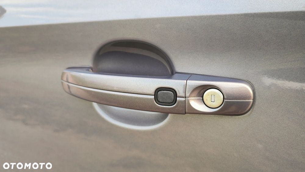 Ford Kuga 2.0 TDCi 4x4 Titanium - 19