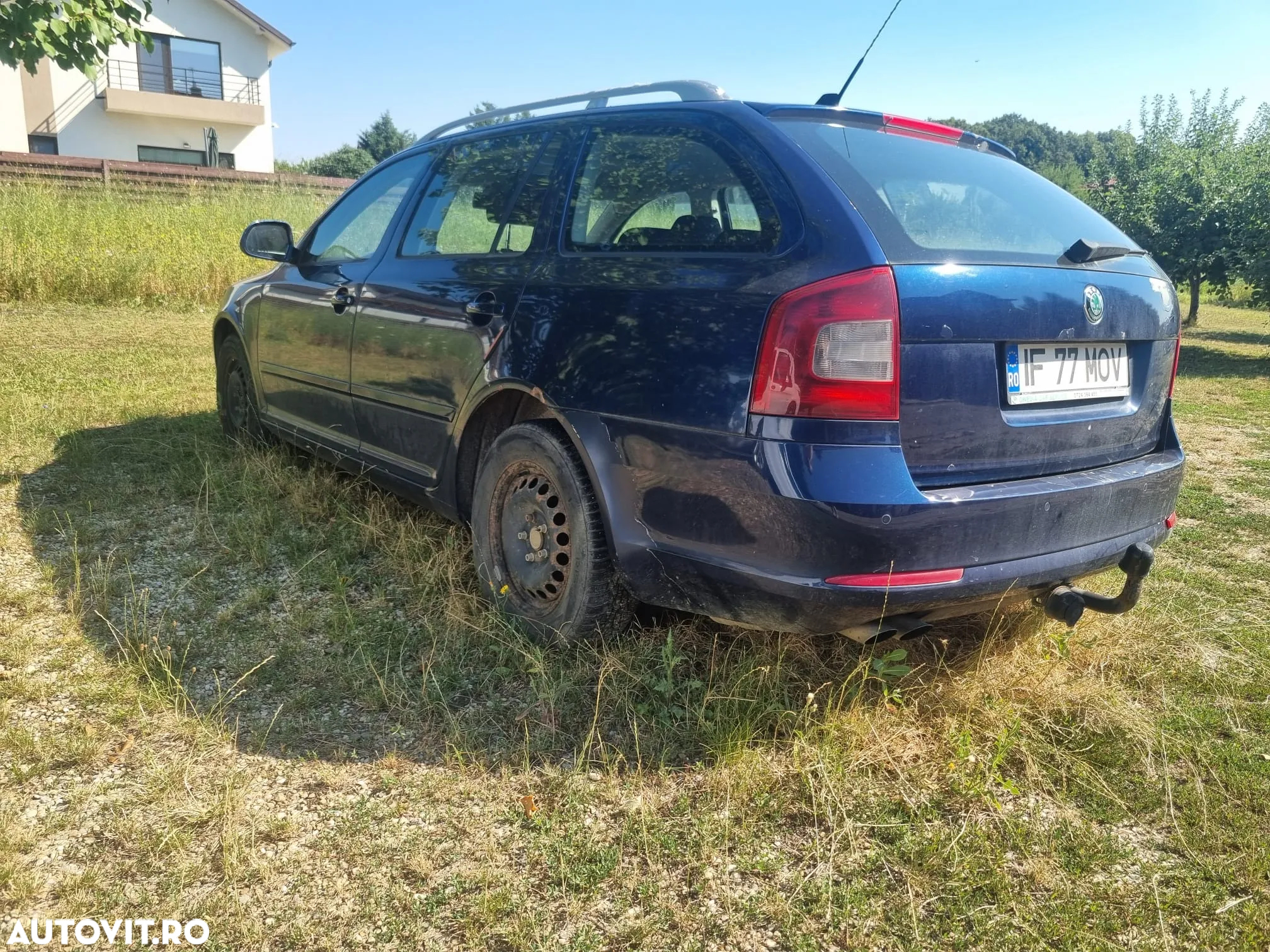 Skoda Octavia Combi 2.0 TDI Ambiente DSG - 4