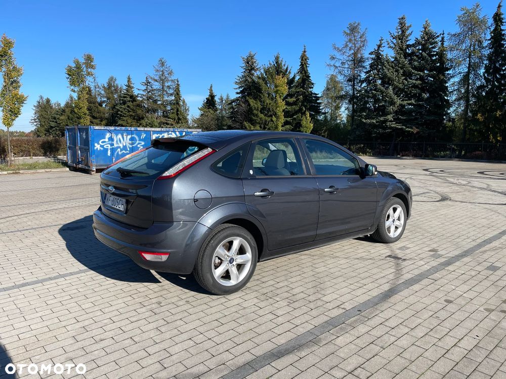 Ford Focus 1.8 Ghia - 5