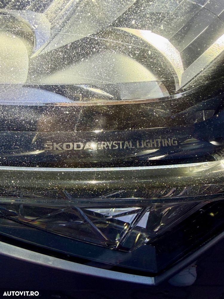 Skoda Superb 2.0 TDI 4X4 DSG Laurin & Klement - 10