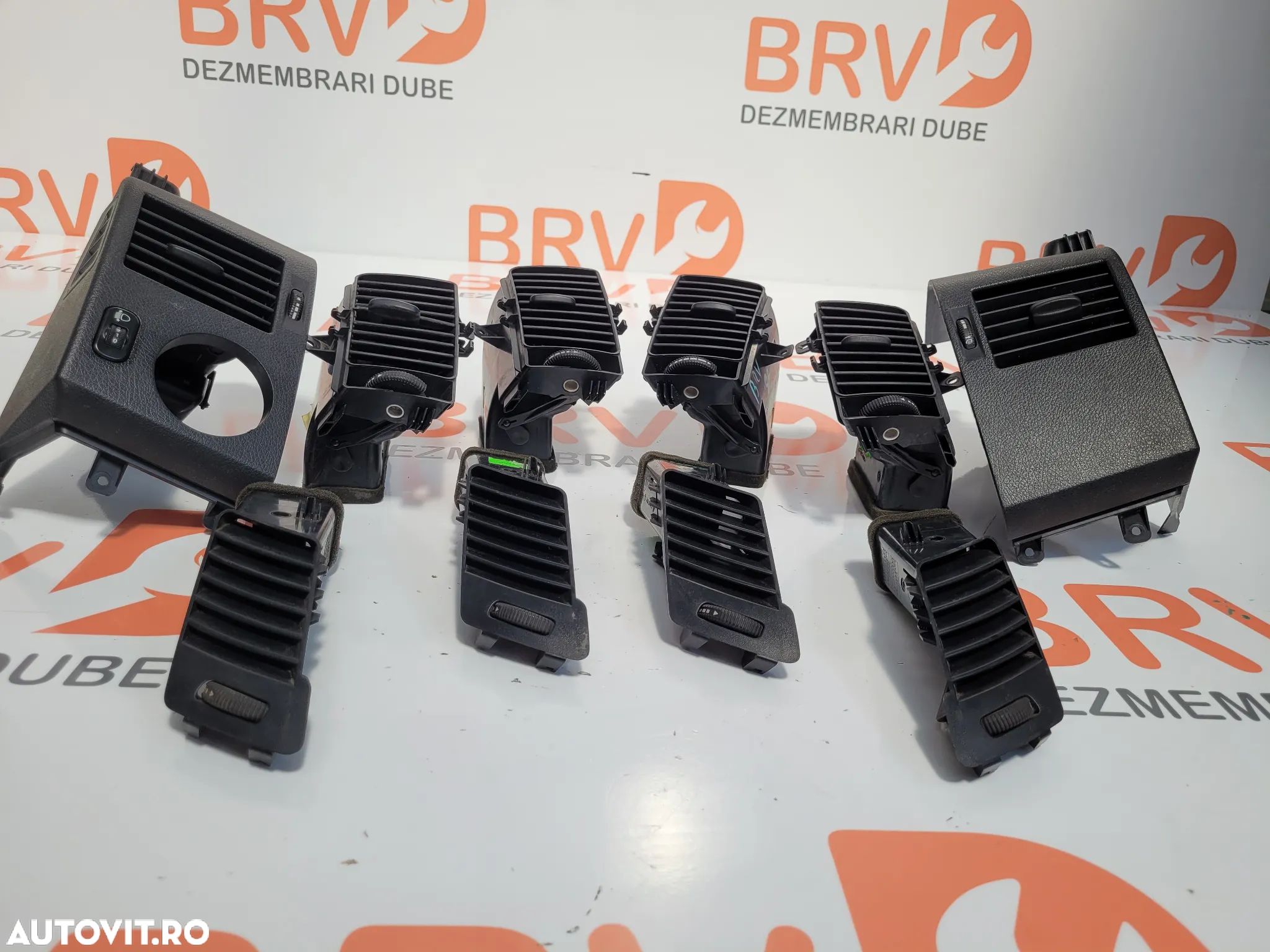 Grila Aerisire Bord pentru Vw Crafter / Mercedes Sprinter Euro 4 / 5 (2006-2015) an fabricatie - 7