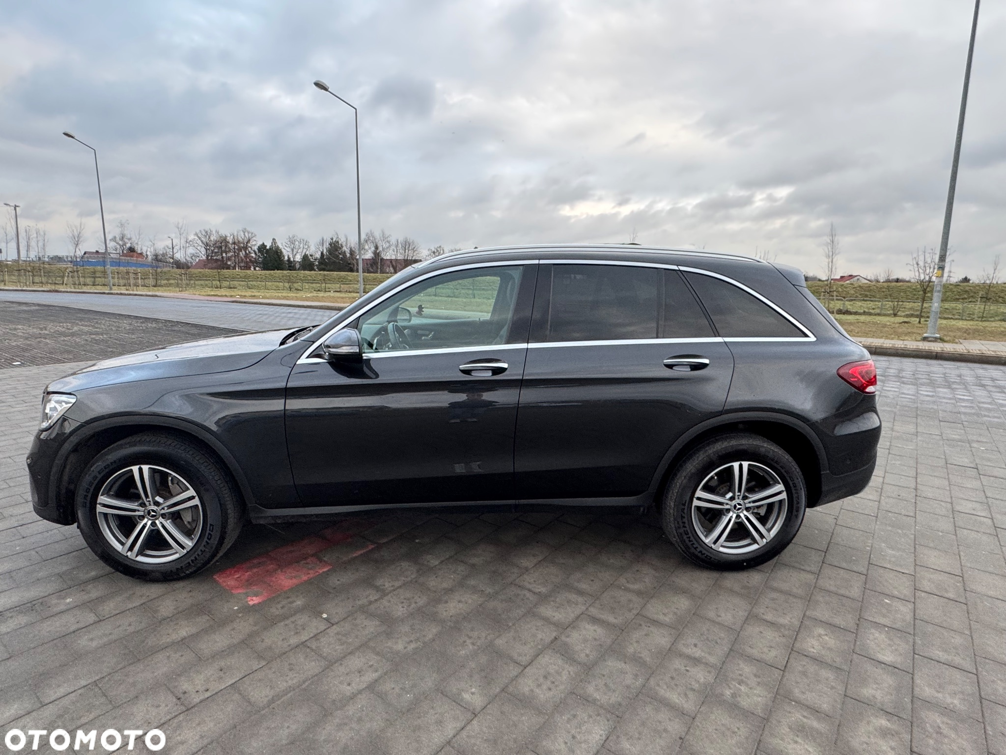 Mercedes-Benz GLC 300 4Matic 9G-TRONIC - 3