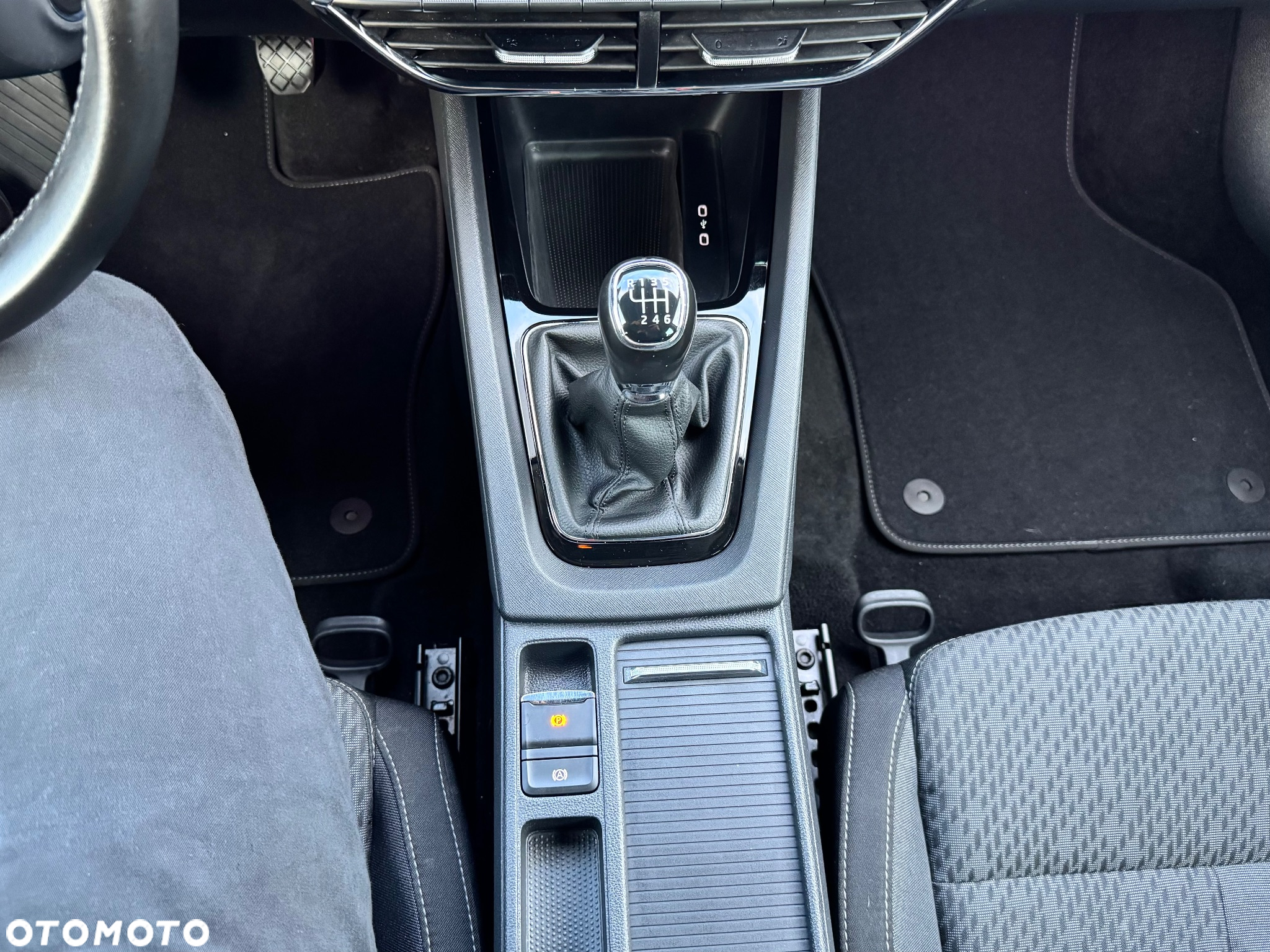 Skoda Octavia 1.5 TSI ACT Style - 35