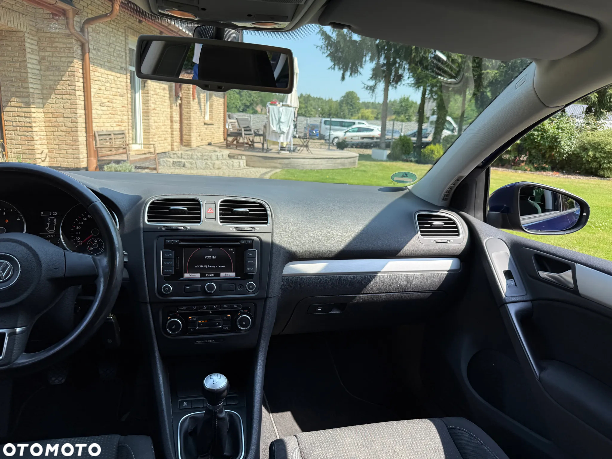 Volkswagen Golf 1.6 TDI DPF BlueMotion Technology move - 25