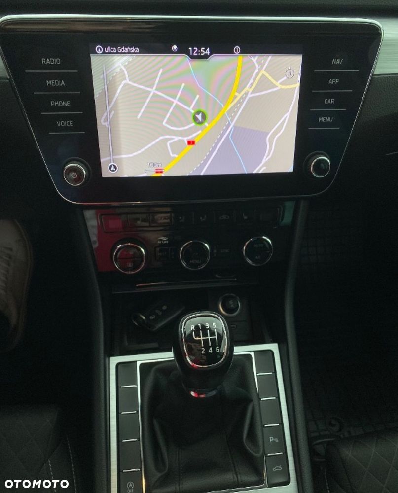 Skoda Superb - 11