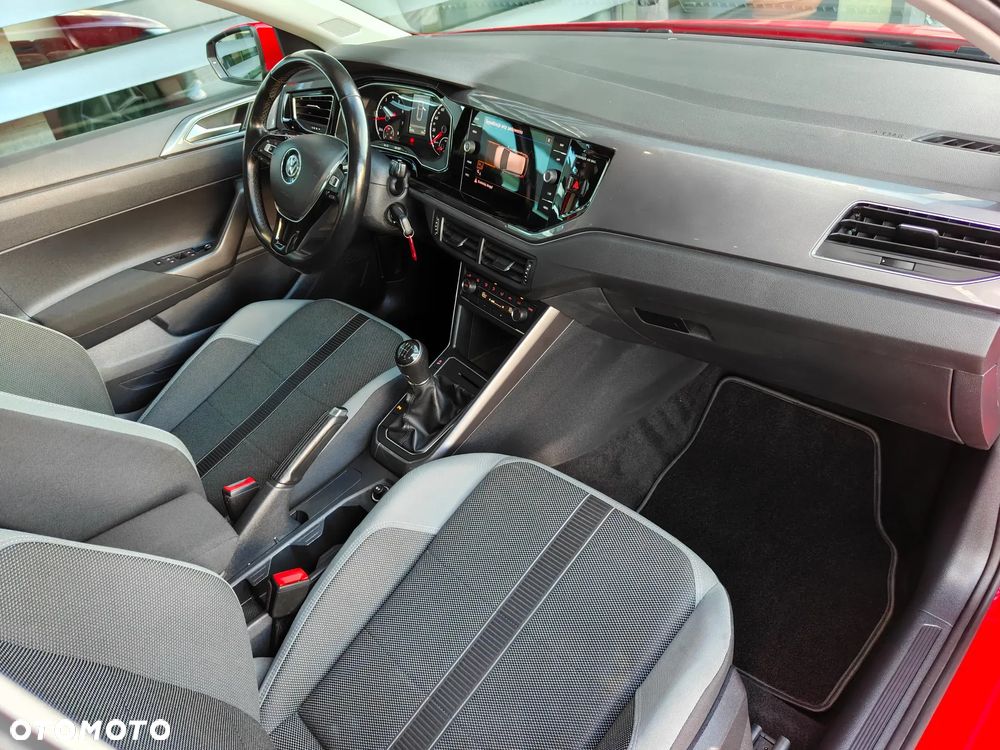 Volkswagen Polo - 30