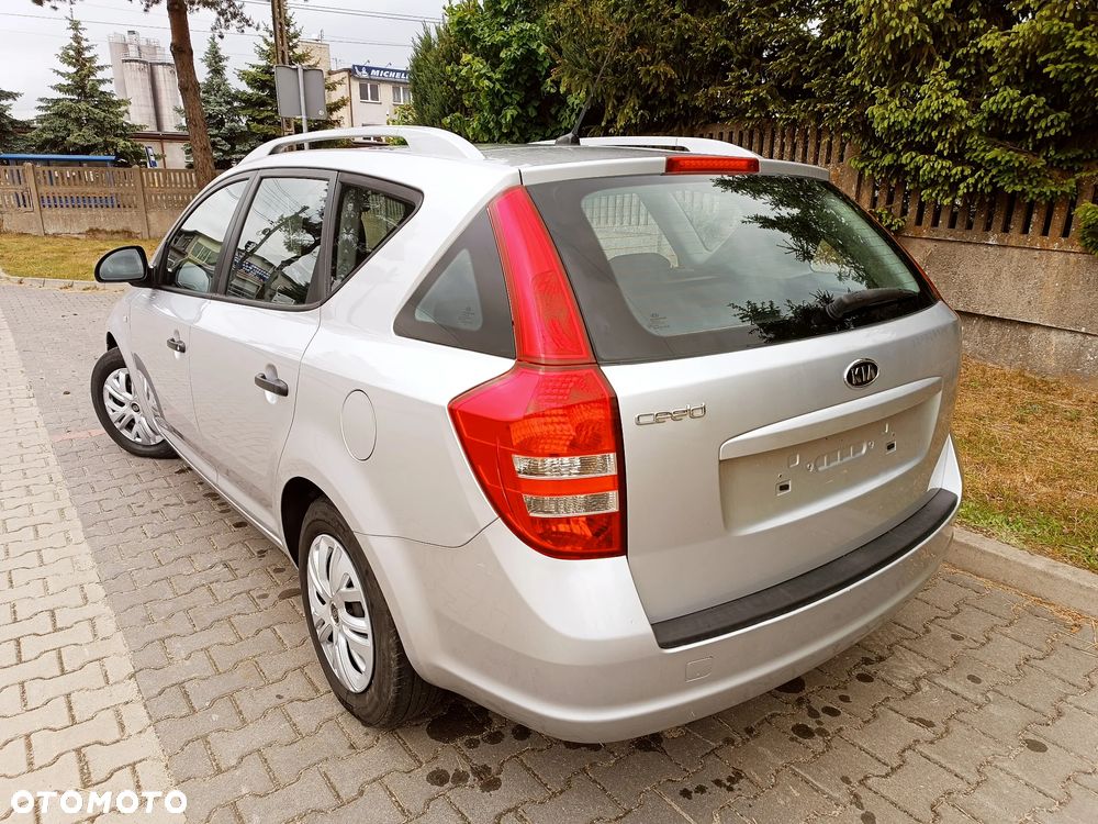 Kia Ceed 1.6 CVVT LX - 7