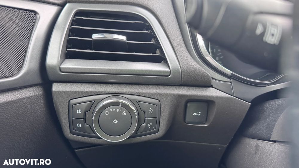 Ford Mondeo 1.5 EcoBoost Titanium - 19