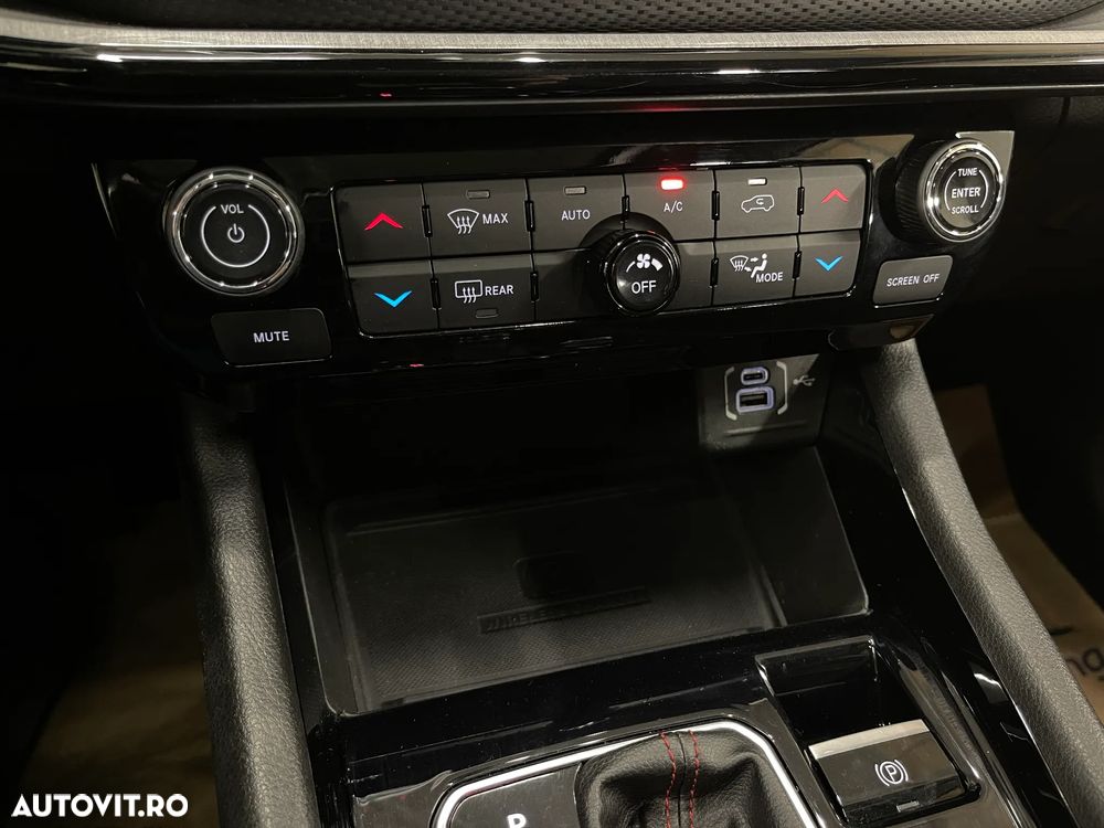 Jeep Compass 1.3 T-GDI 4xe Automatik Trailhawk - 21