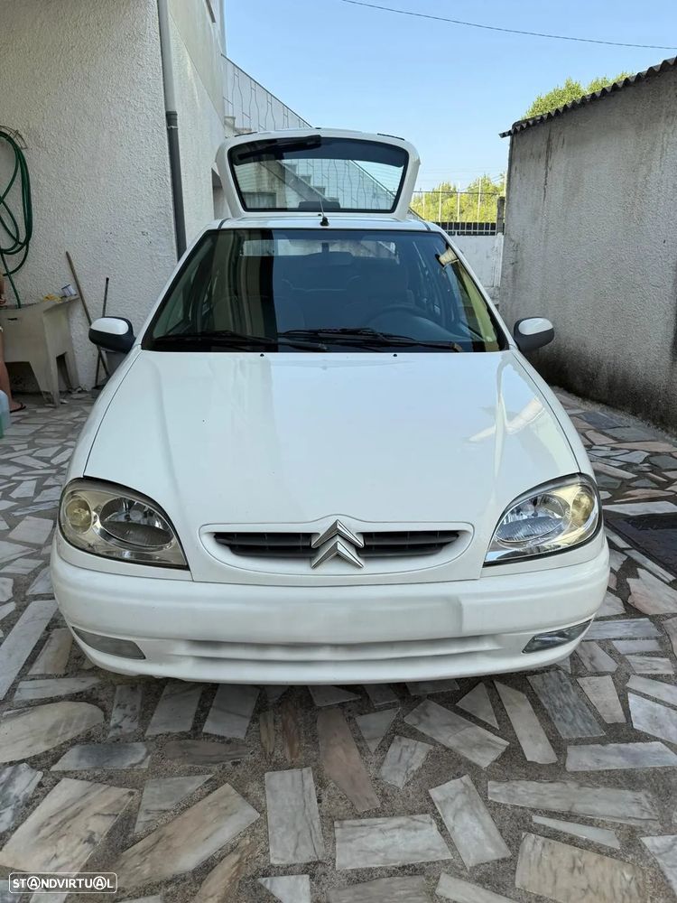 Citroën Saxo 1.5 D Exclusive - 2