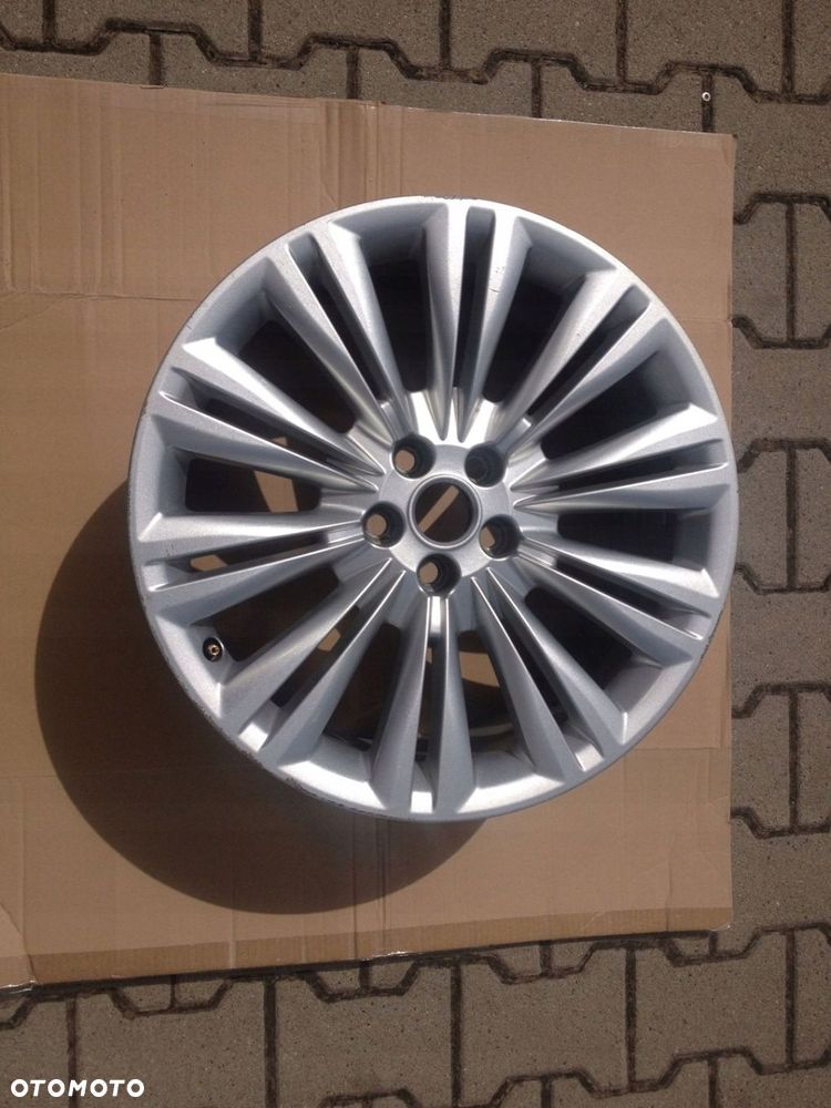 FELGA Jaguar XE 8,5J 19 ET49 5X108 - 1