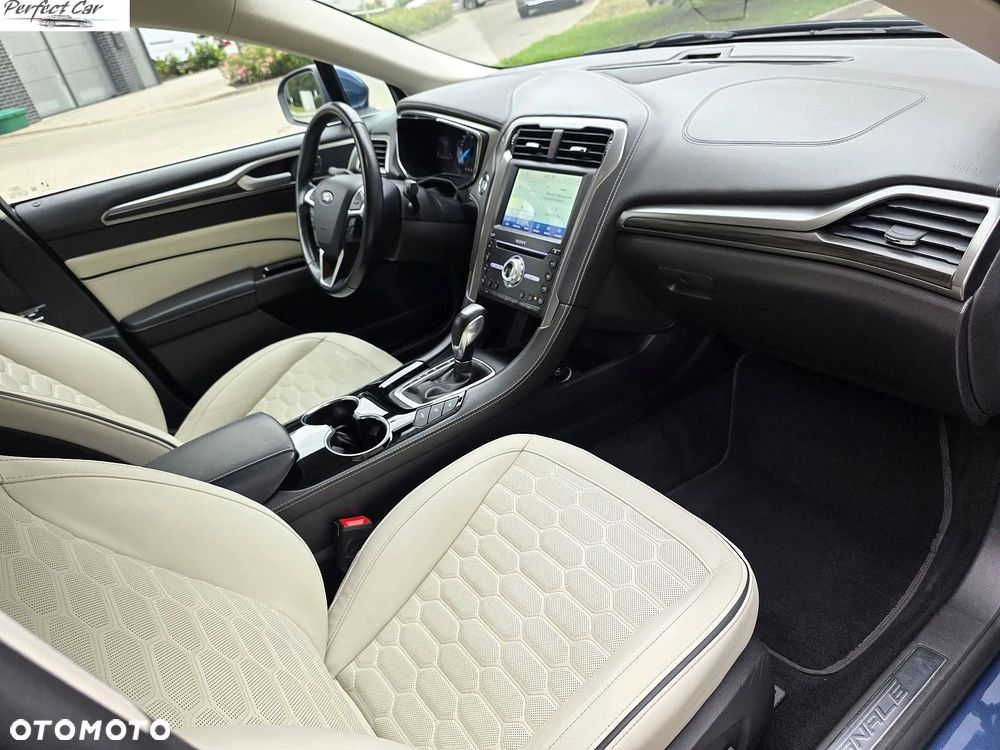 Ford Mondeo 2.0 Hybrid Vignale Plus - 10