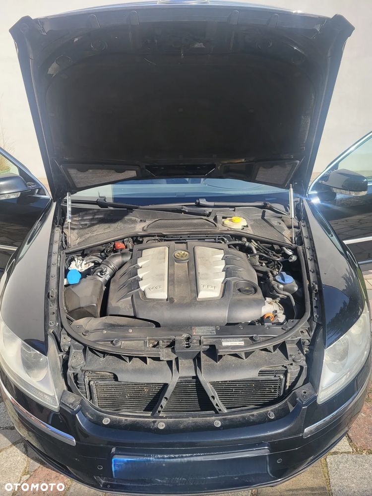 Volkswagen Phaeton - 14