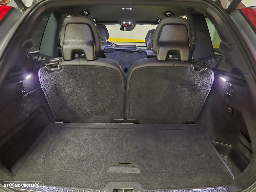 Volvo XC 90 2.0 D5 Momentum AWD - 51