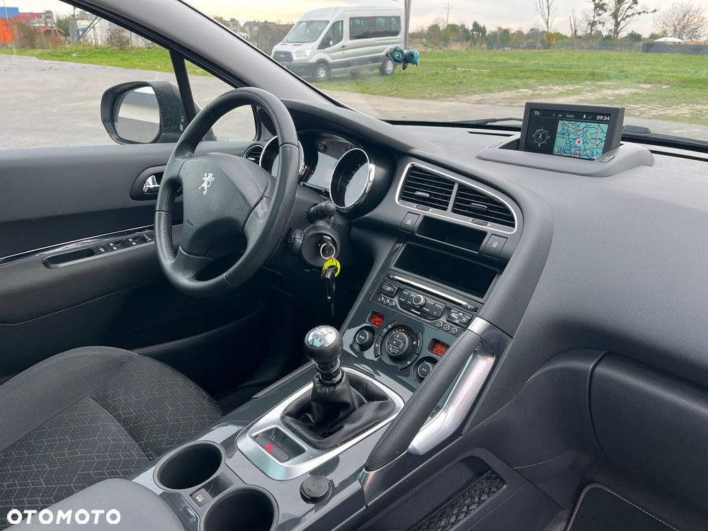 Peugeot 3008 2.0 HDi Active - 23