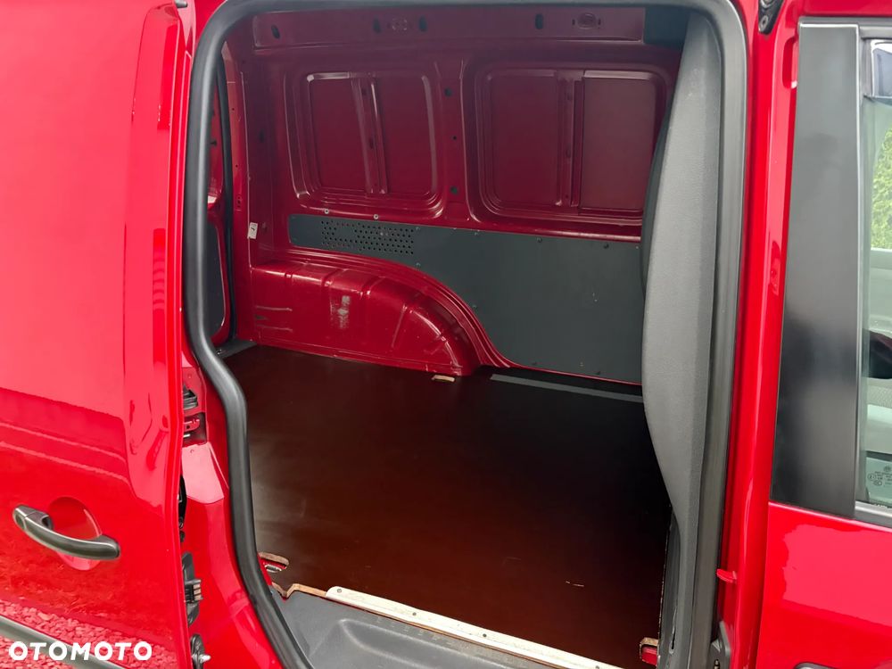 Volkswagen Caddy - 30