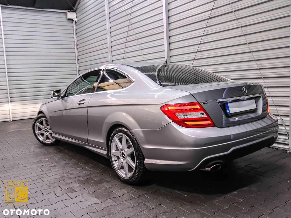 Mercedes-Benz C-Class 2013 photo 3