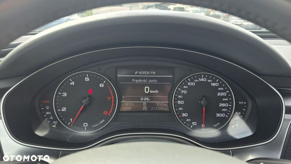 Audi A6 Avant - 16