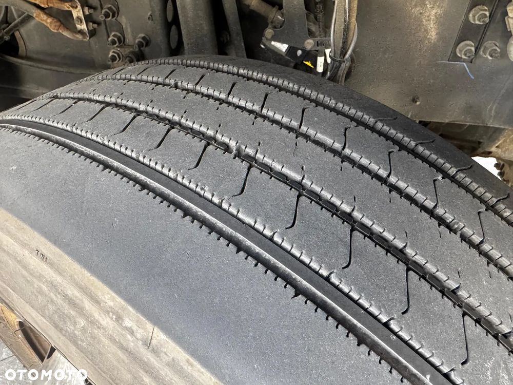 Renault T440 Sleeper Cab - 11