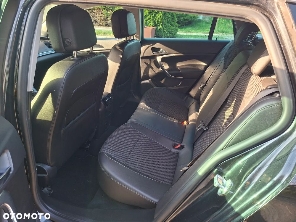 Opel Insignia - 8