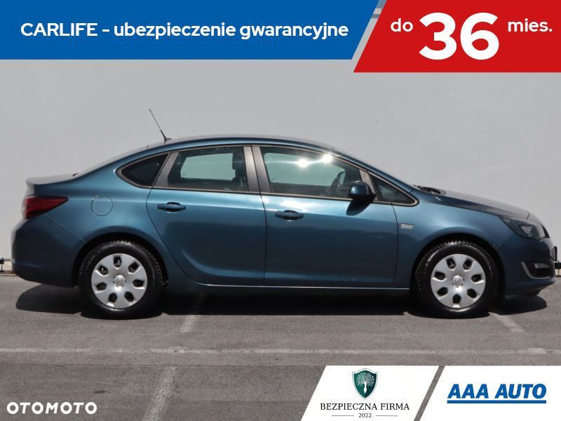 Opel Astra - 8