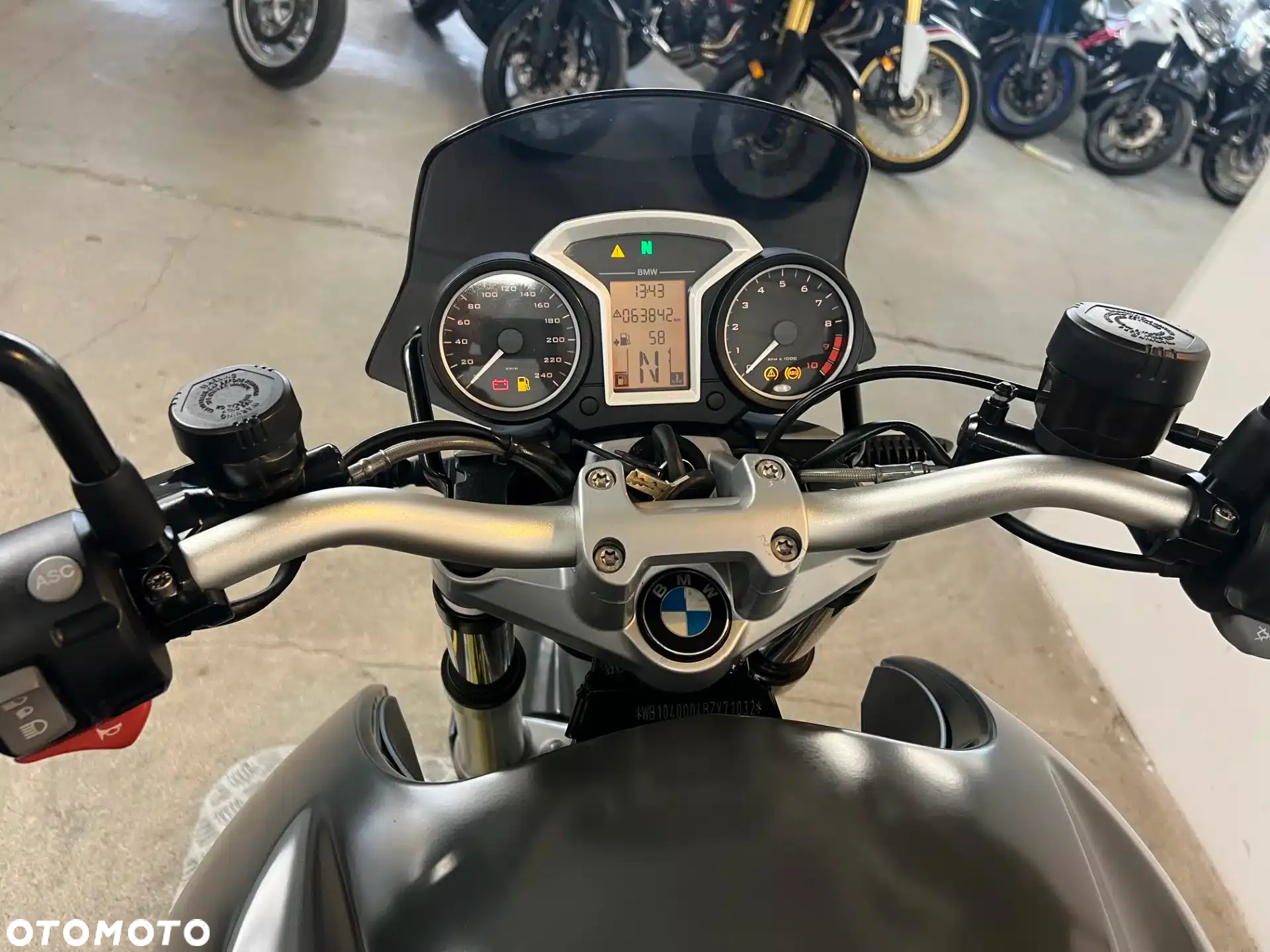 BMW R - 30