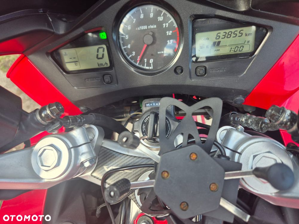 Honda VFR - 2