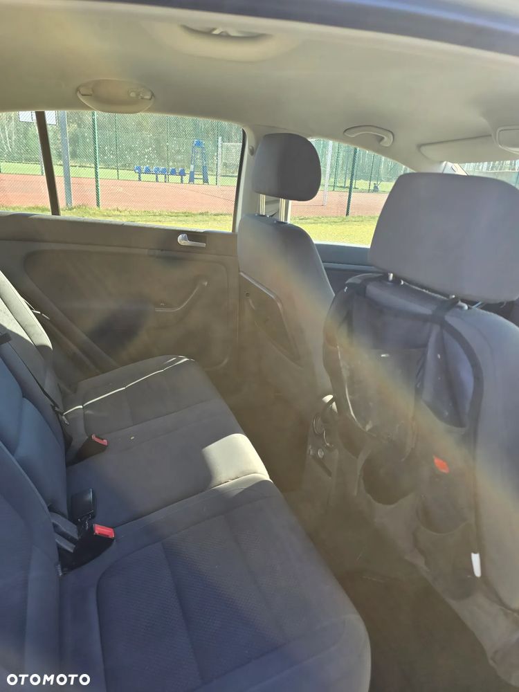 Volkswagen Golf Plus 1.9 TDI Comfortline - 10