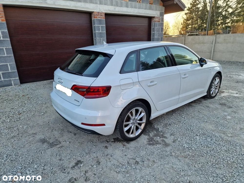 Audi A3 Sportback 1.4 TFSI e-tron design - 5