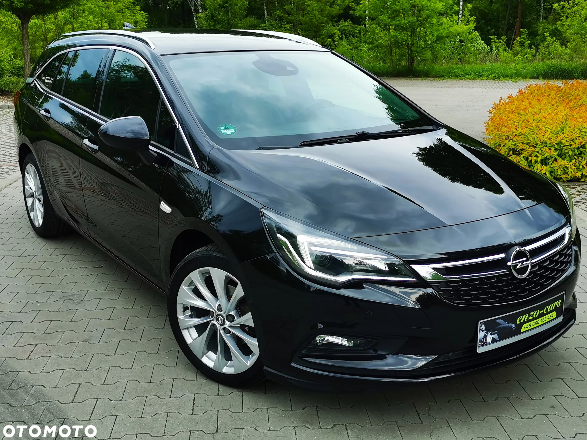 Opel Astra 1.4 Turbo Sports Tourer Innovation - 2