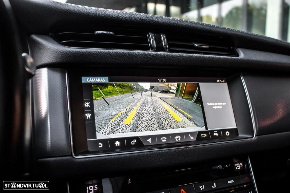 Jaguar XF Sportbrake 20d AWD Aut. R-Sport - 45