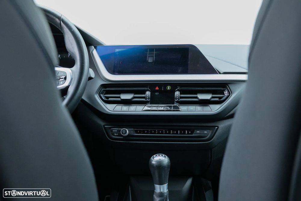 BMW 116 d Pack Desportivo M - 25