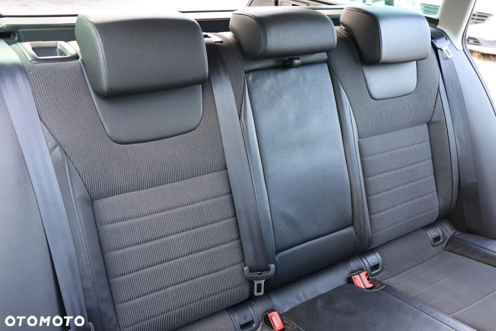 Skoda Octavia 1.4 TSI Ambition - 12