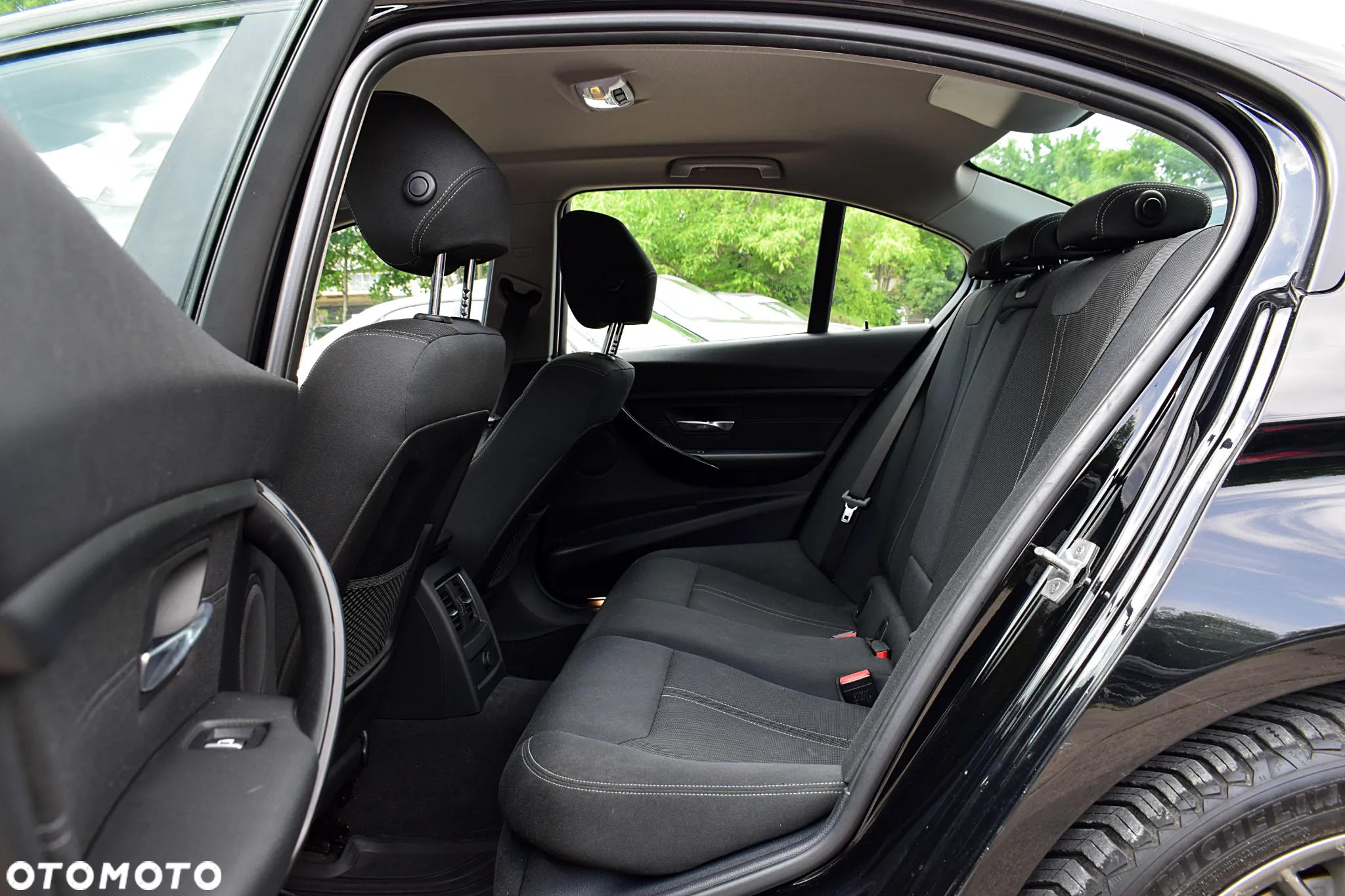 BMW Seria 3 318i Advantage - 6