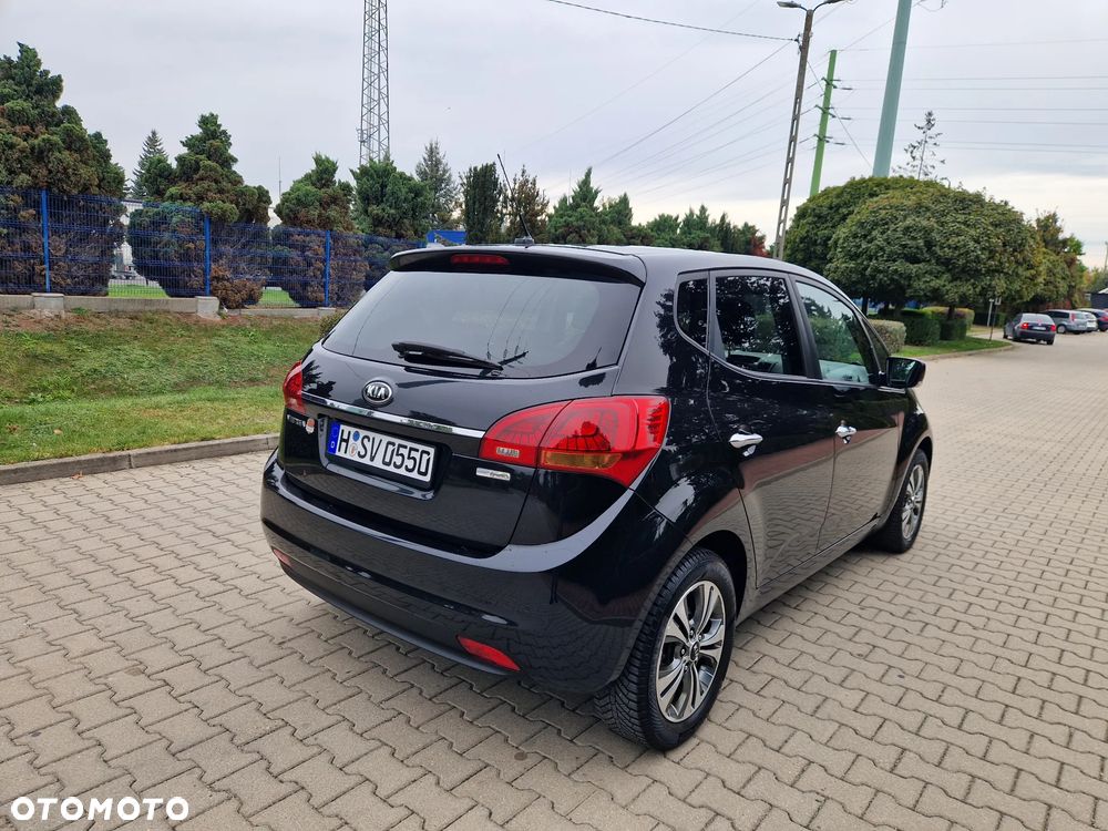 Kia Venga - 6