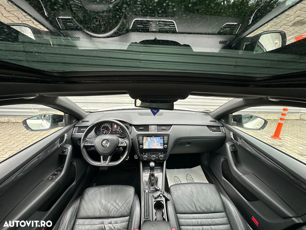 Skoda Octavia 2.0 TDI RS DSG - 17
