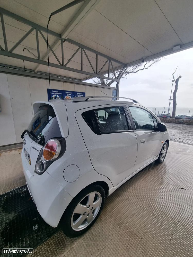 Chevrolet Spark 1.2 LT - 12