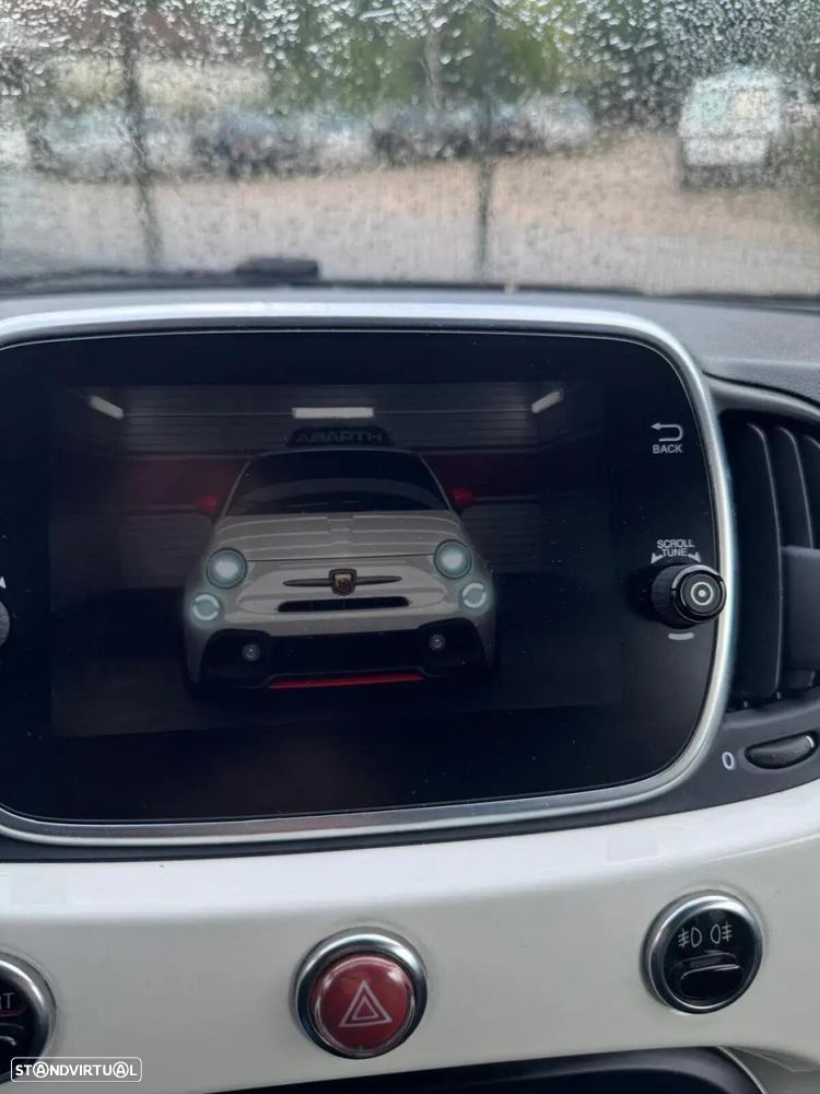 Abarth 595C - 32